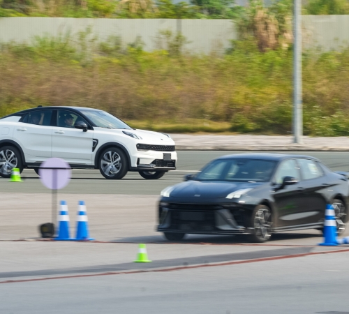 Drive Your Style: Trải nghiệm công nghệ ô tô đỉnh cao của Lynk & Co cùng tay đua nổi tiếng thế giới